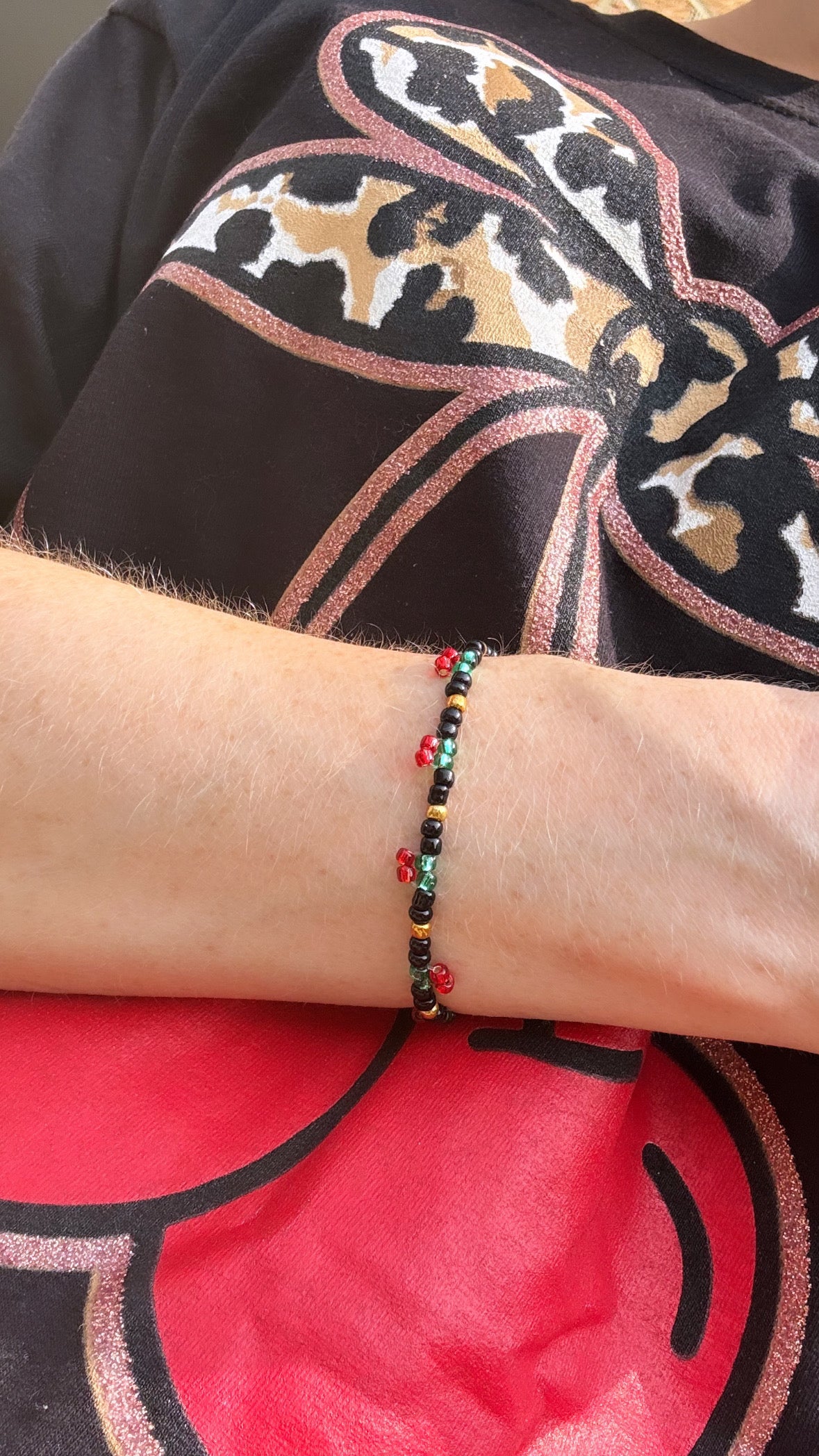 Cherries beaded glass bracelet / anklet black and gold
