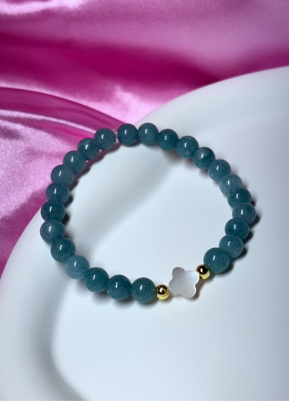 Calm & courage Aquamarine Pearl clover bracelet