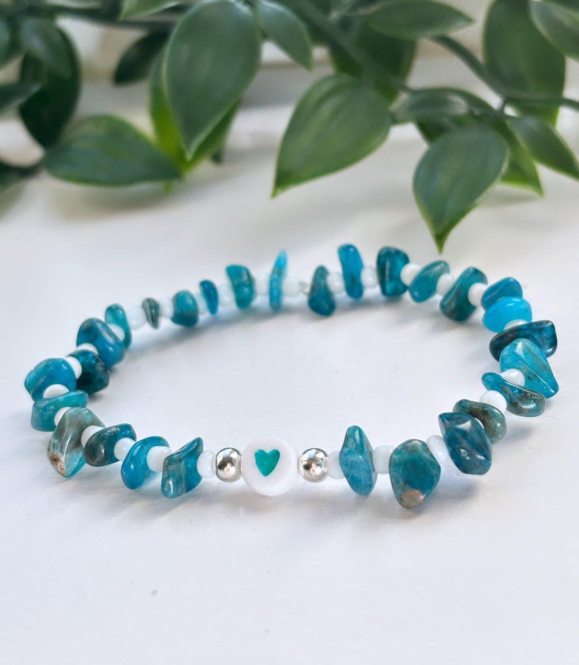 Apatite crystal heart beaded bracelet