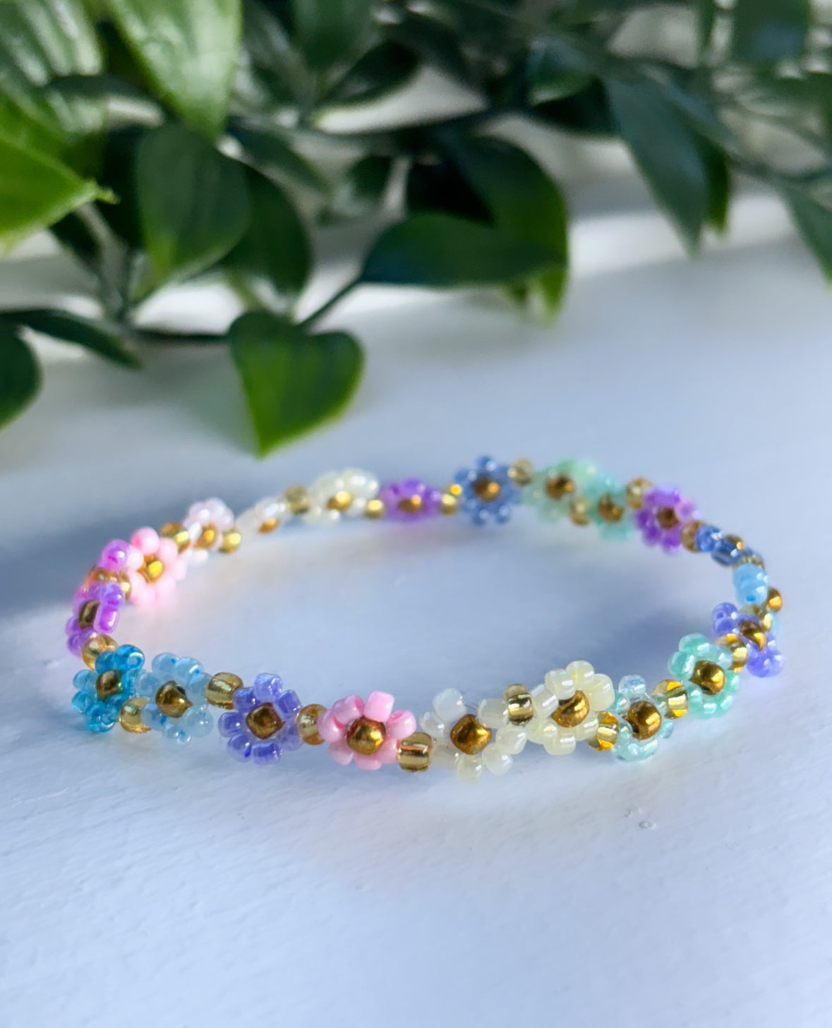Pastel mix flower beaded bracelet