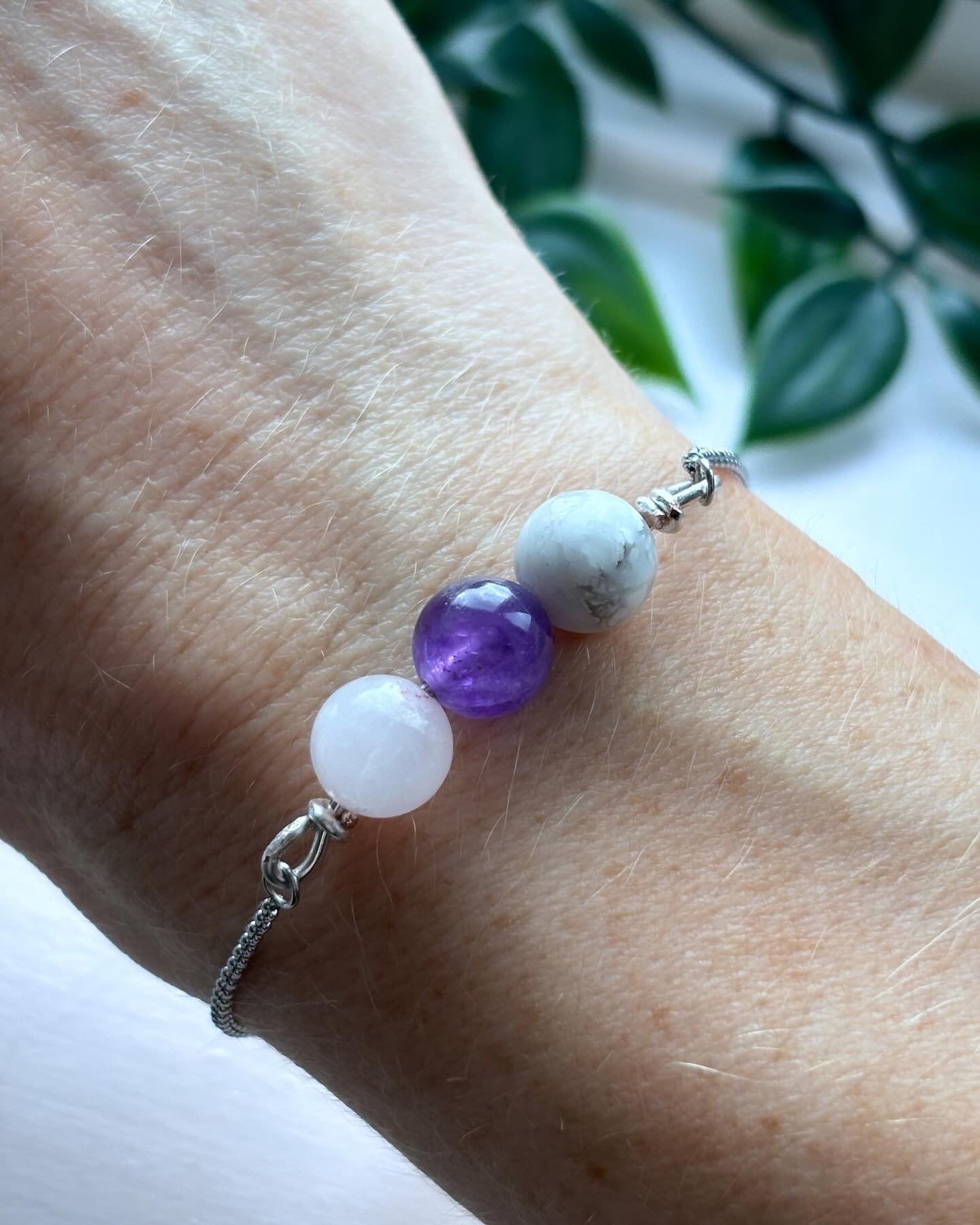 Crystal healing adjustable chain bracelets/ anxiety relief/confidence/ self-love/happiness/ good fortune