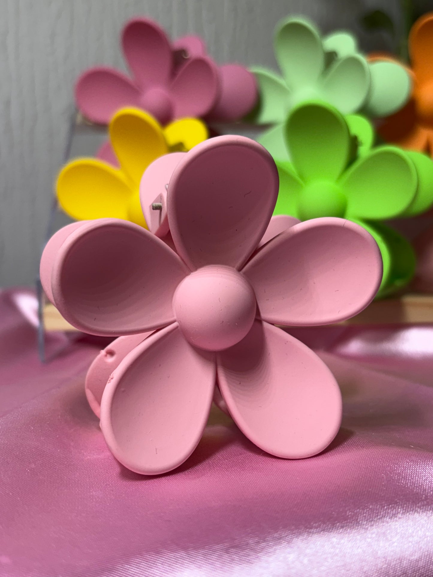 Flower claw clips large flower clips / summer hair accessories