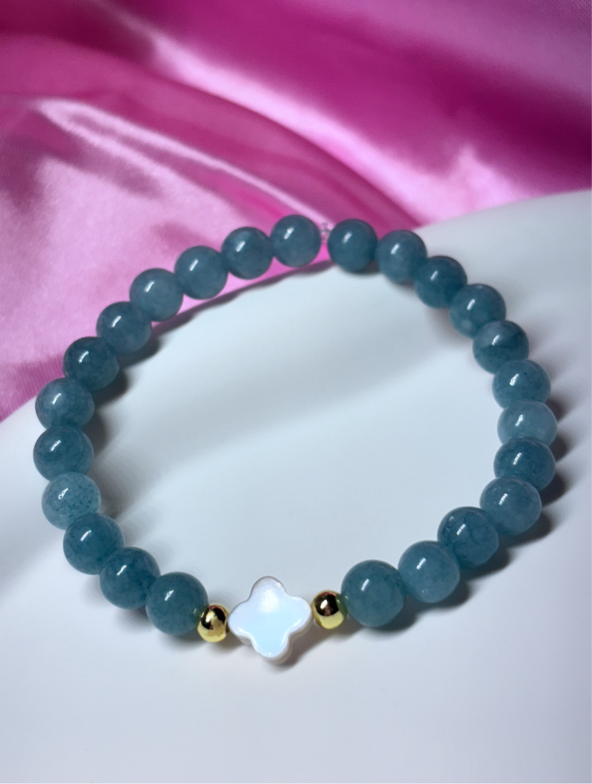 Calm & courage Aquamarine Pearl clover bracelet