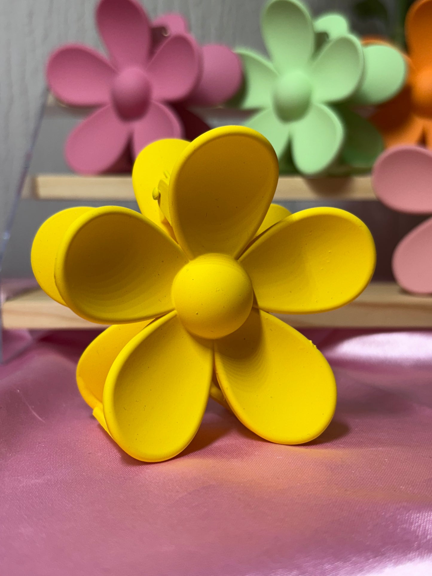 Flower claw clips large flower clips / summer hair accessories