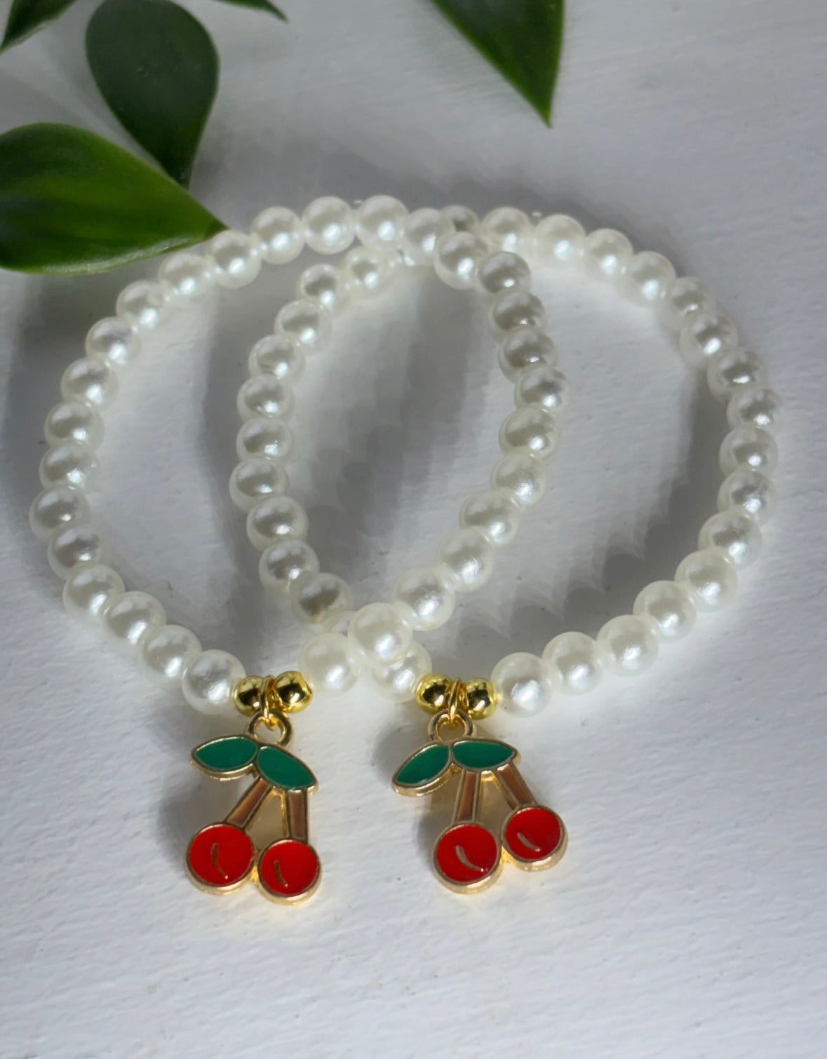 Cherry charm beaded pearl bracelet