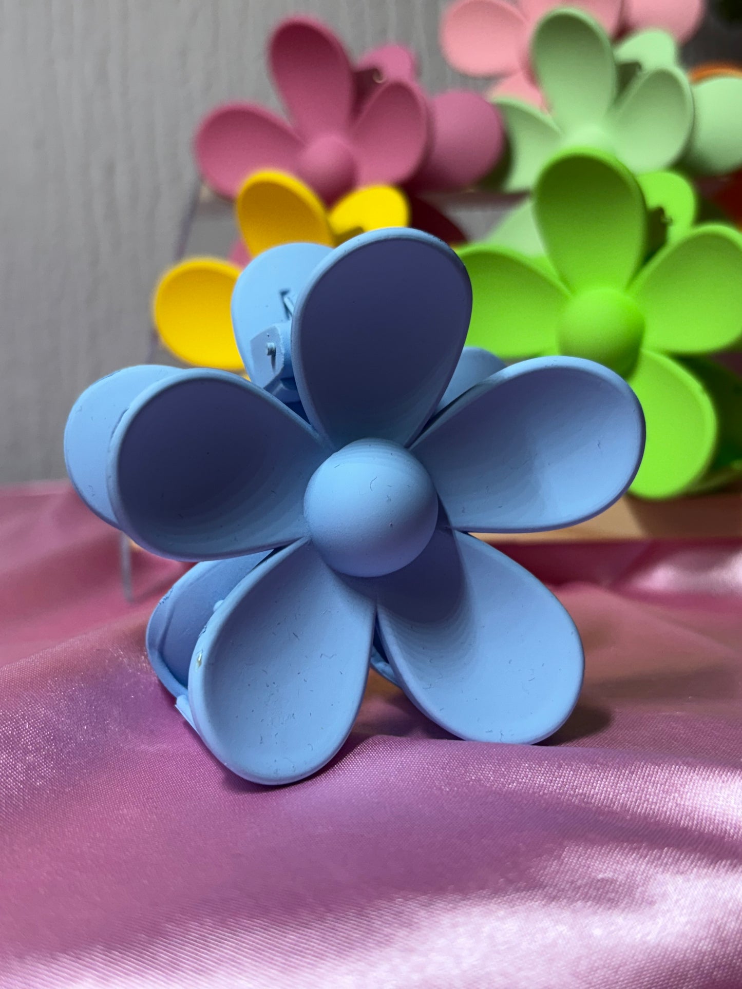 Flower claw clips large flower clips / summer hair accessories