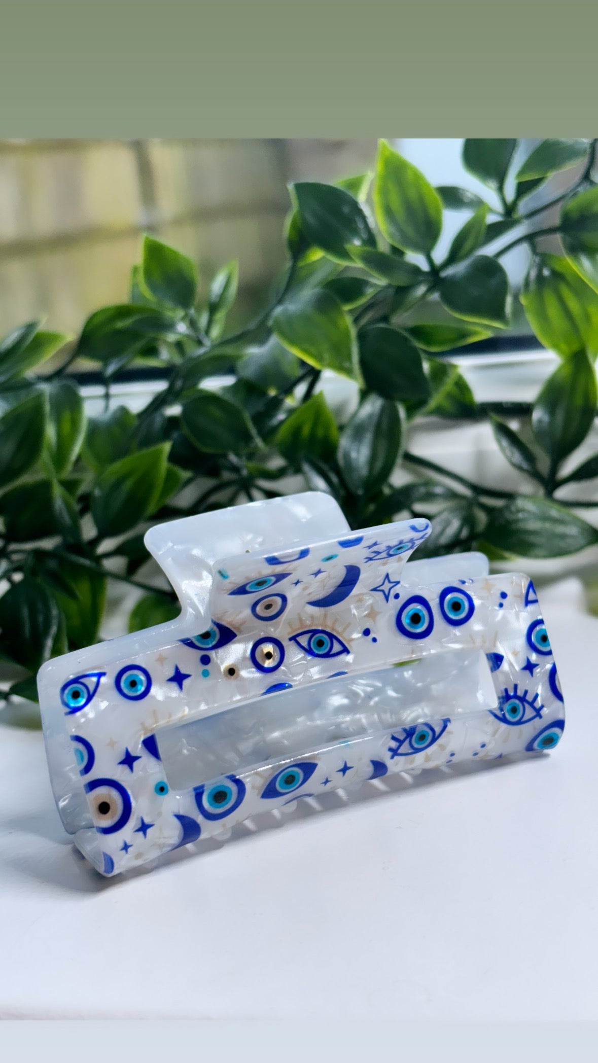 Evil eye hair claw clips
