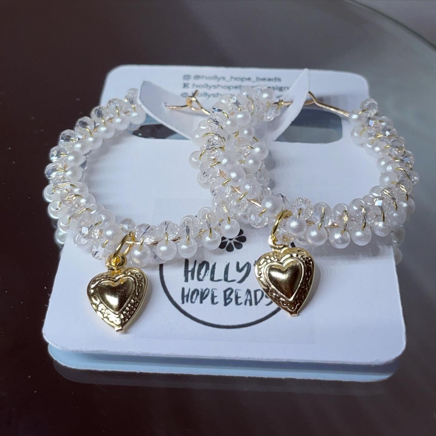 Beaded heart hoops 18k gold plated / glass Czech & pearl beads