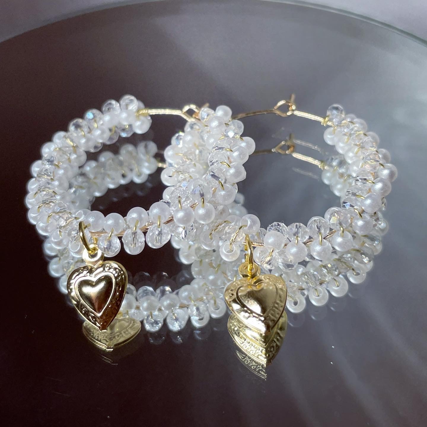 Beaded heart hoops 18k gold plated / glass Czech & pearl beads