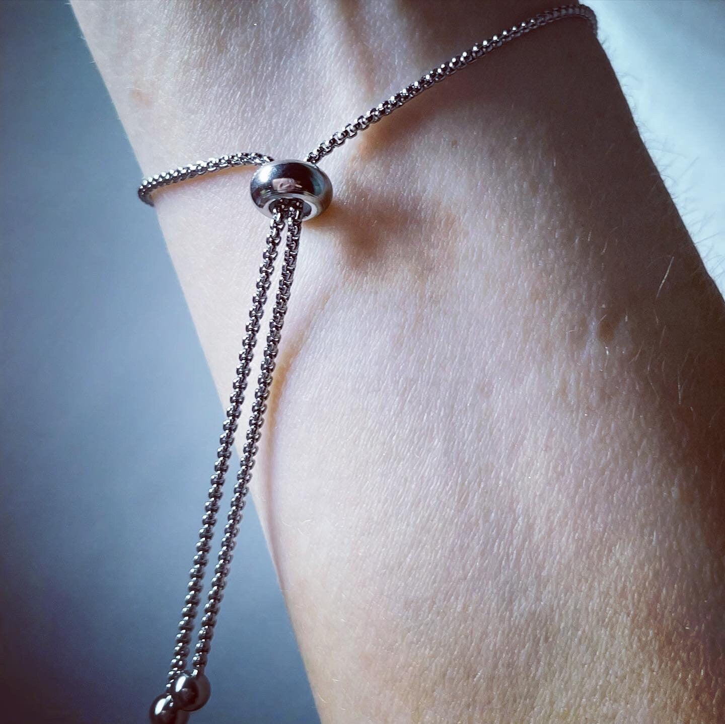 Crystal healing adjustable chain bracelets/ anxiety relief/confidence/ self-love/happiness/ good fortune