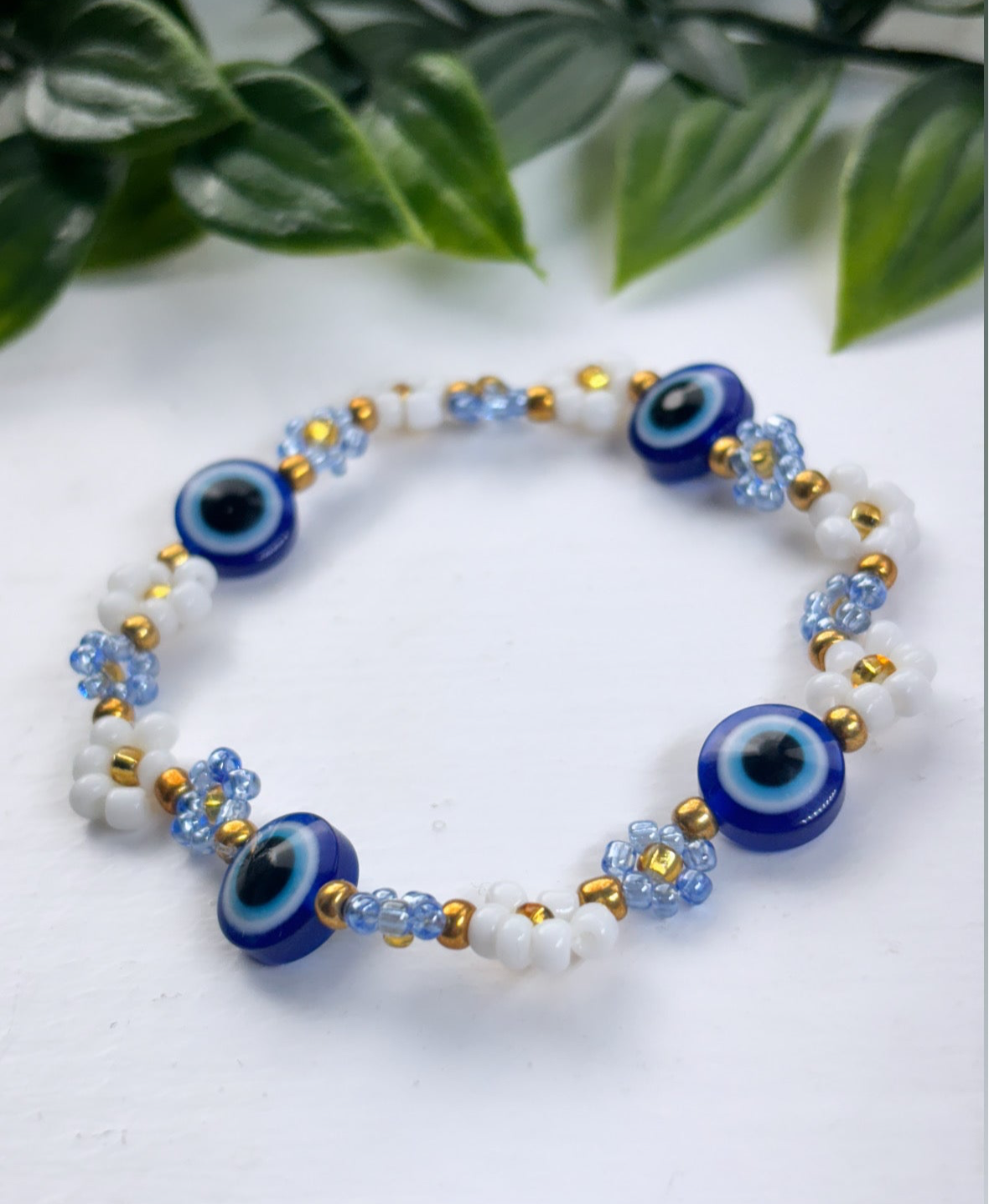 Blue Evil eye flower beaded bracelet