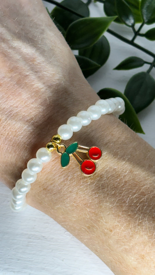 Cherry charm beaded pearl bracelet