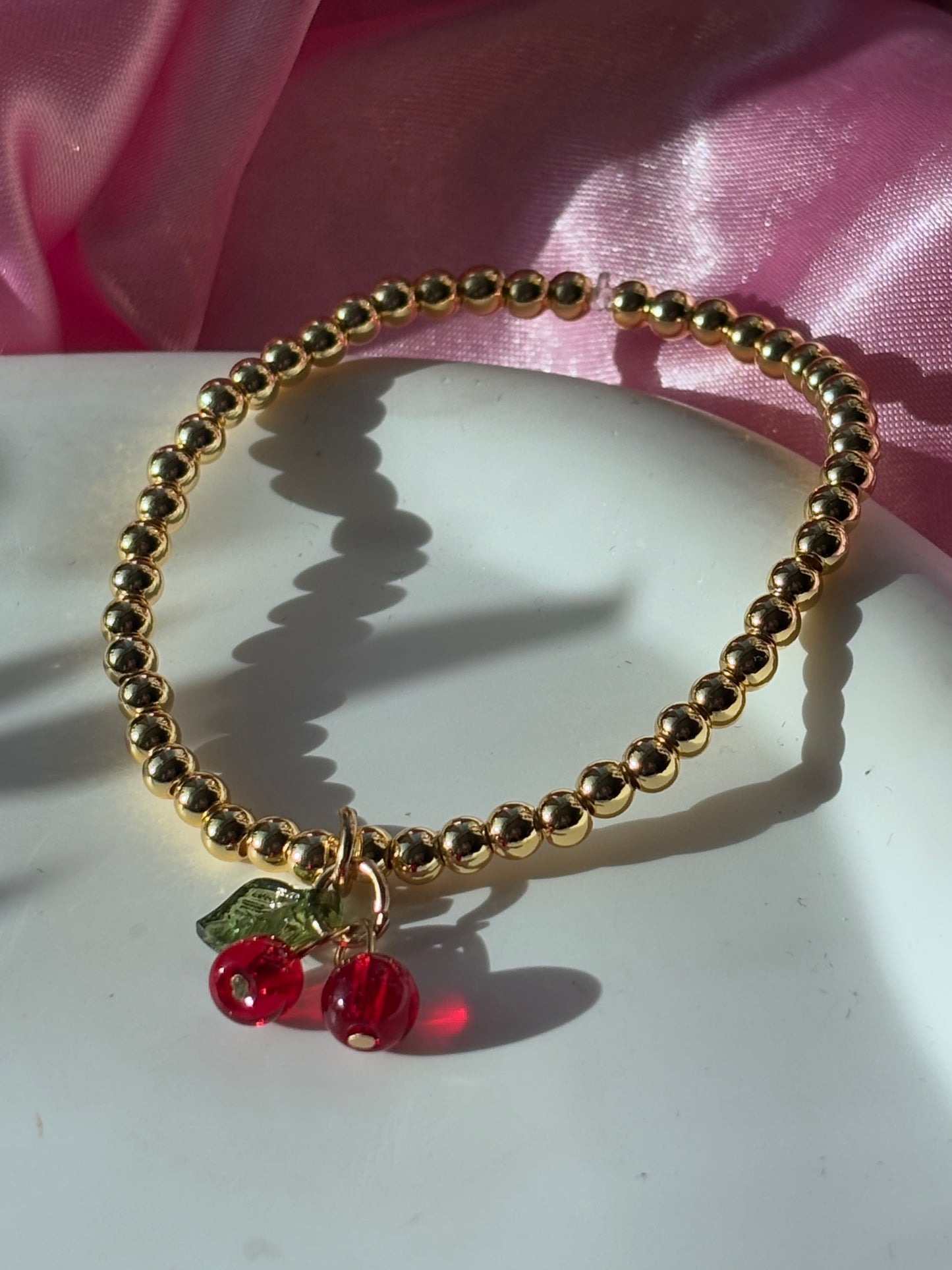 Cherry charm beaded bracelet 18k gold plated