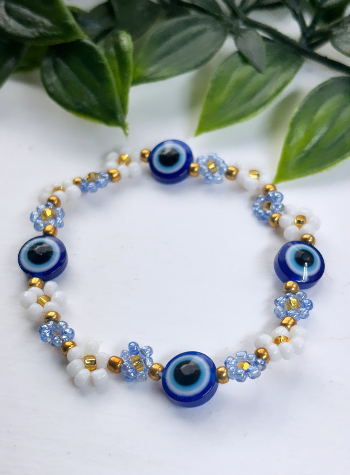 Blue Evil eye flower beaded bracelet